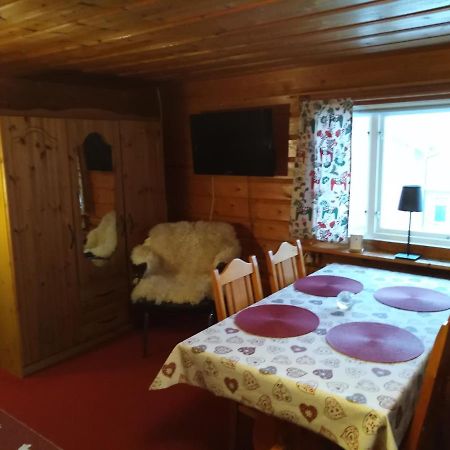 Mysig Stuga I Vasaloppsbyn Evertsberg Älvdalen Kültér fotó